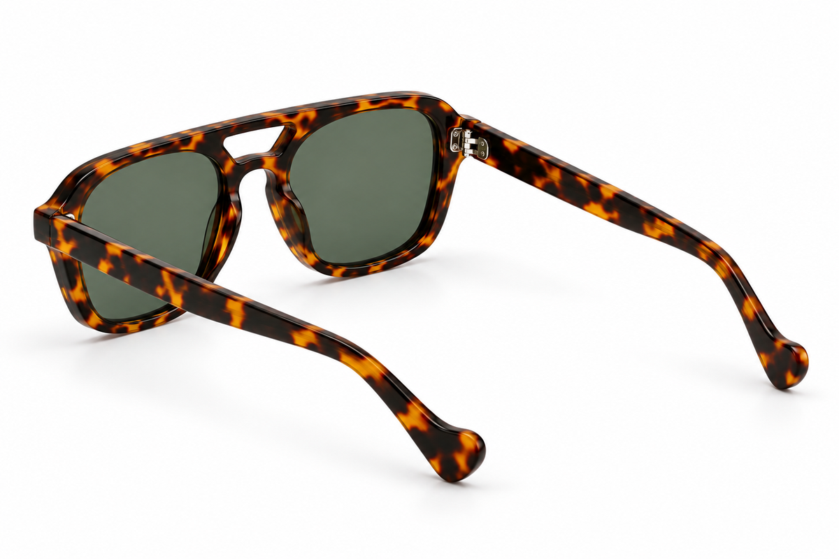 SET 02 — Monday sunglasses in Tortoiseshell with green lenses, back three-quarter view