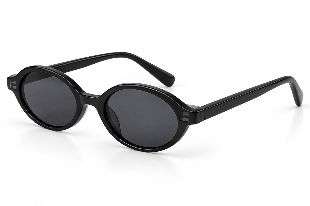SET 05 — Plus One sunglasses in Black with grey lenses, three-quarter view